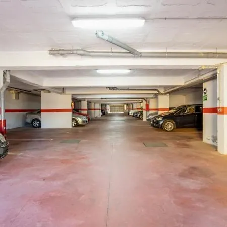 Lejlighed 3bedr Ap - 1min Walk To The - Park Elviria - *