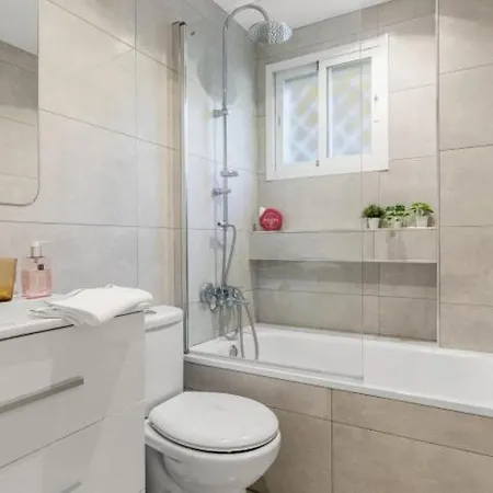 Apartment 3bedr Ap - 1min Walk To The - Park Elviria - Marbella