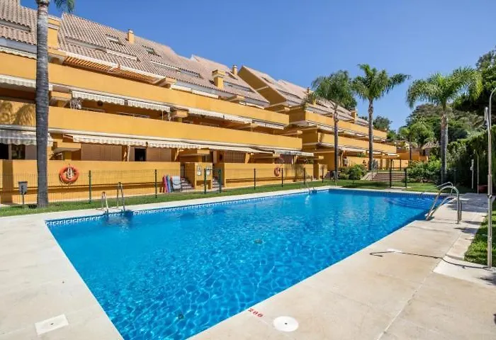 3bedr Ap - 1min Walk To The - Park Elviria - Marbella